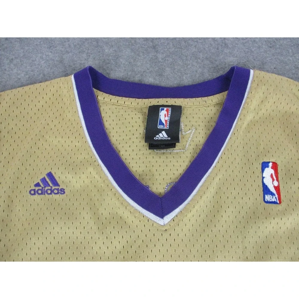VINTAGE Mike Bibby Sacramento Kings Basketball Jersey Mens Large Gold Adidas NBA